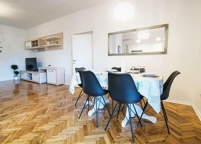 Peppermint Apartment